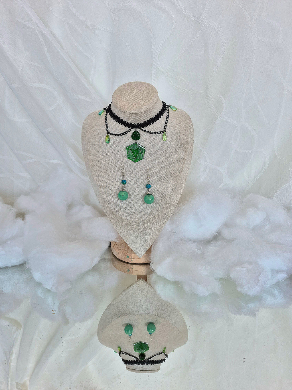 Choker - Emerald Roll