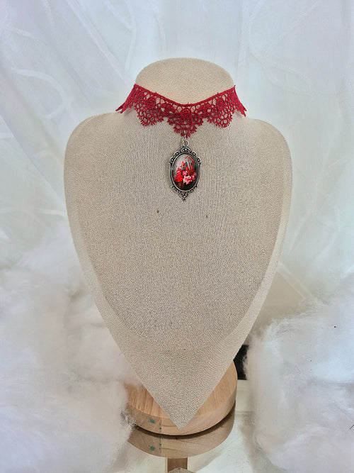 Choker - Scarlet Bloom