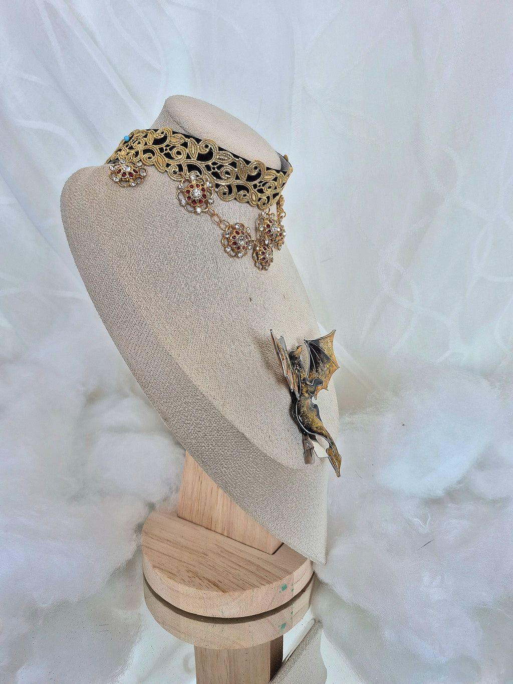 Choker - Golden Regency