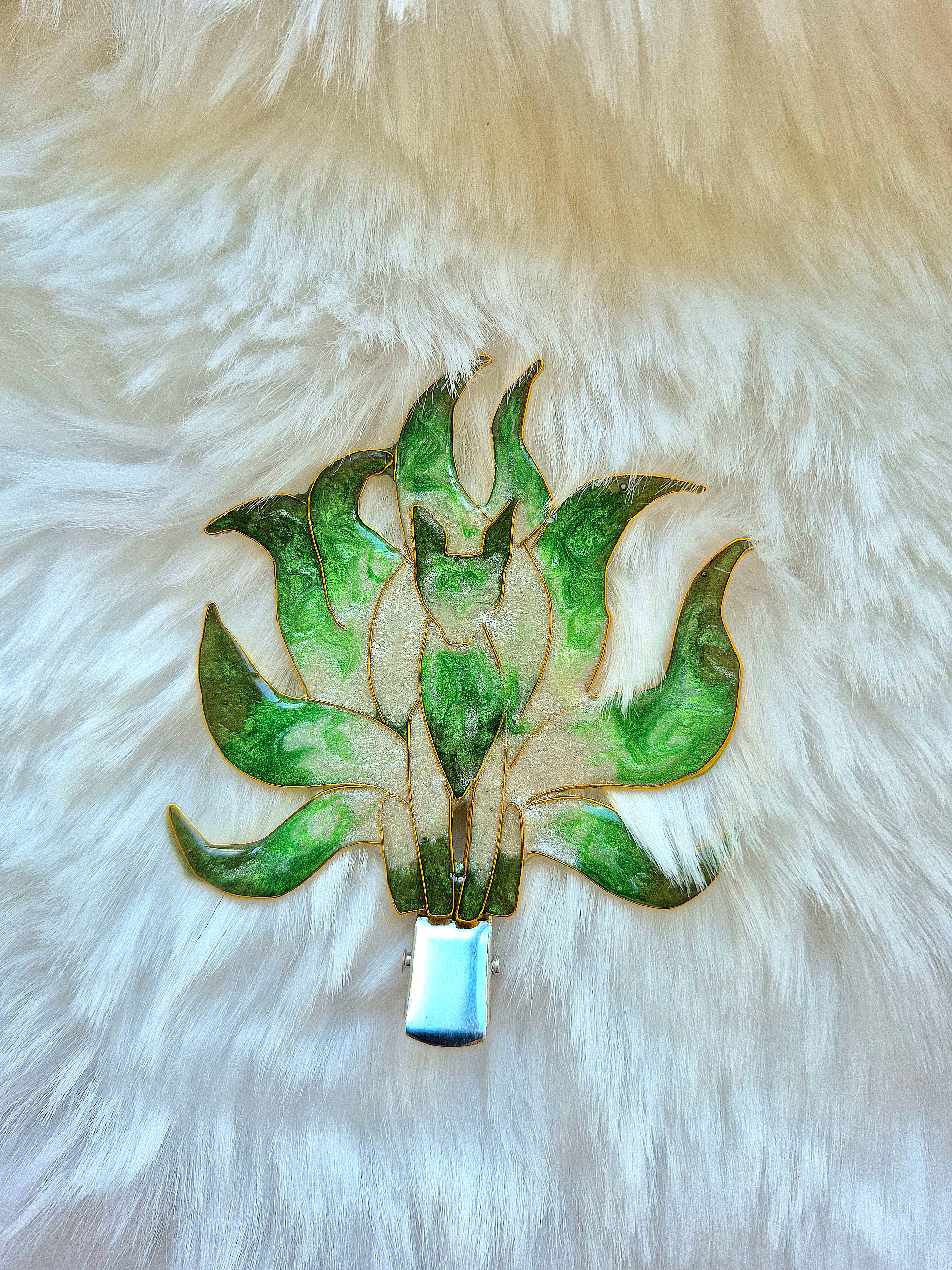 Mythical hairclip - Verdant Kitsune