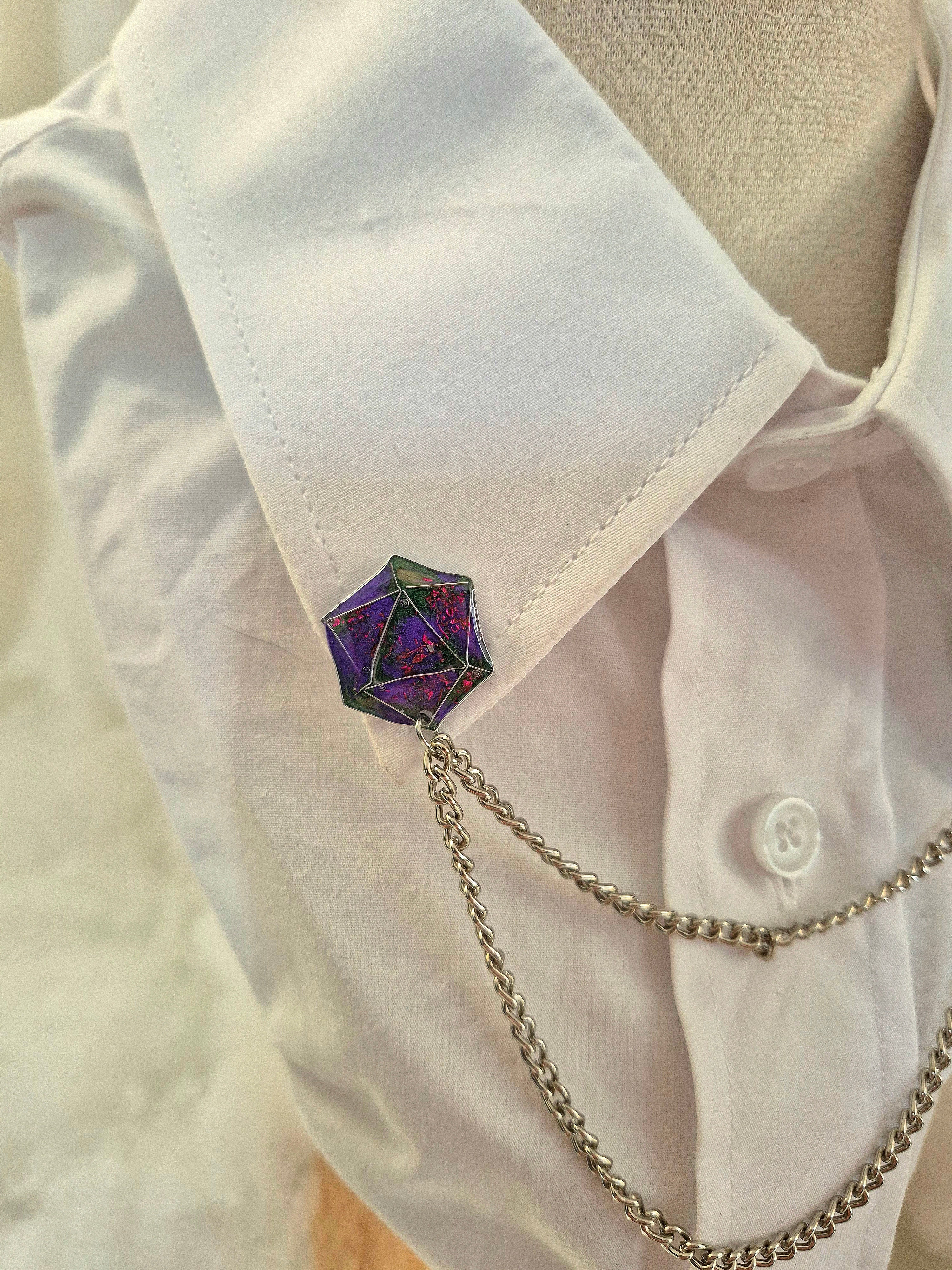 Collar pin - Twilight Vine D20