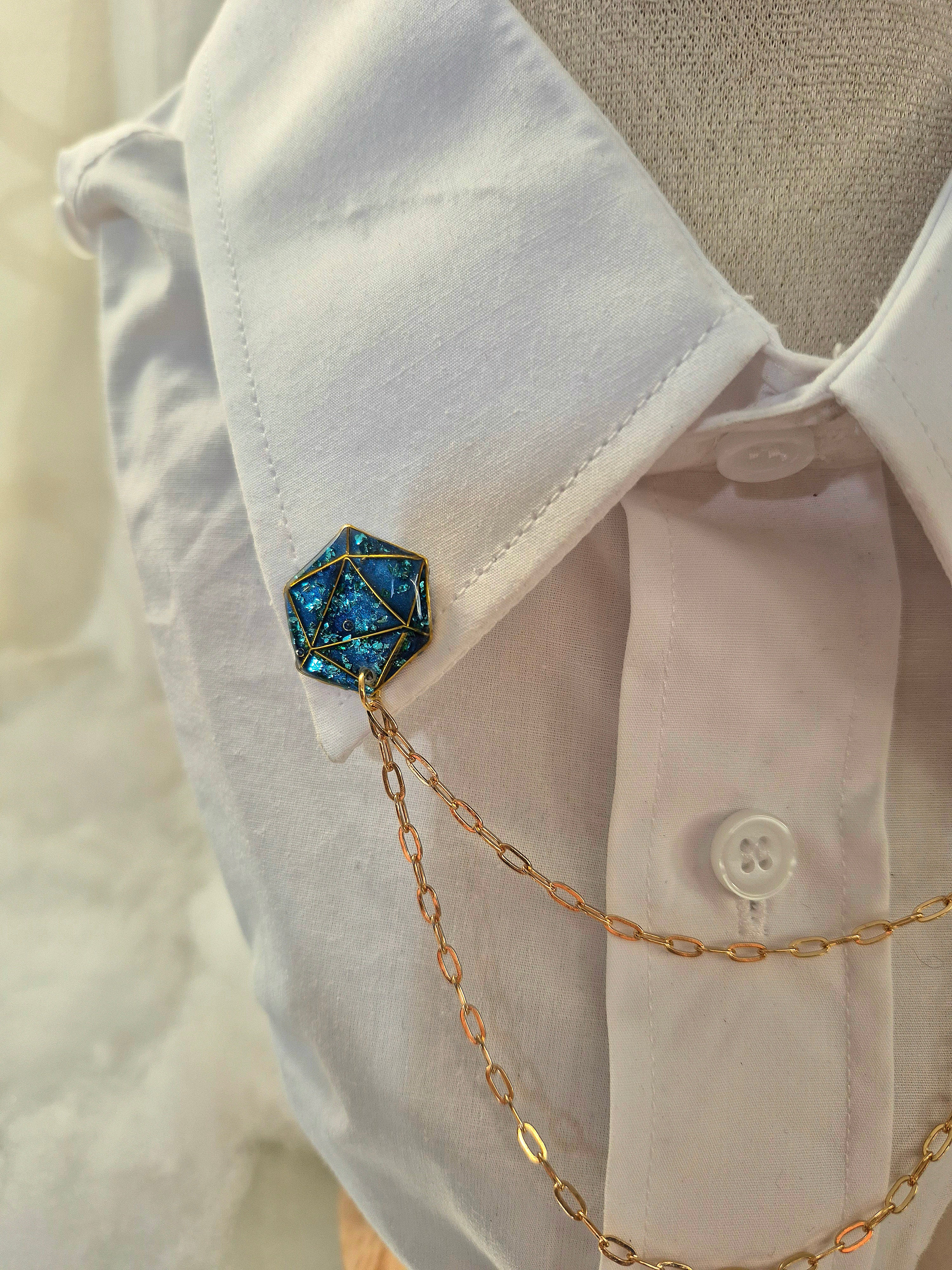 Collar pin - Azure spark D20