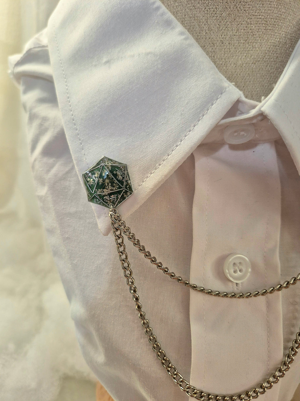 Collar pin - Forest Shrine D20