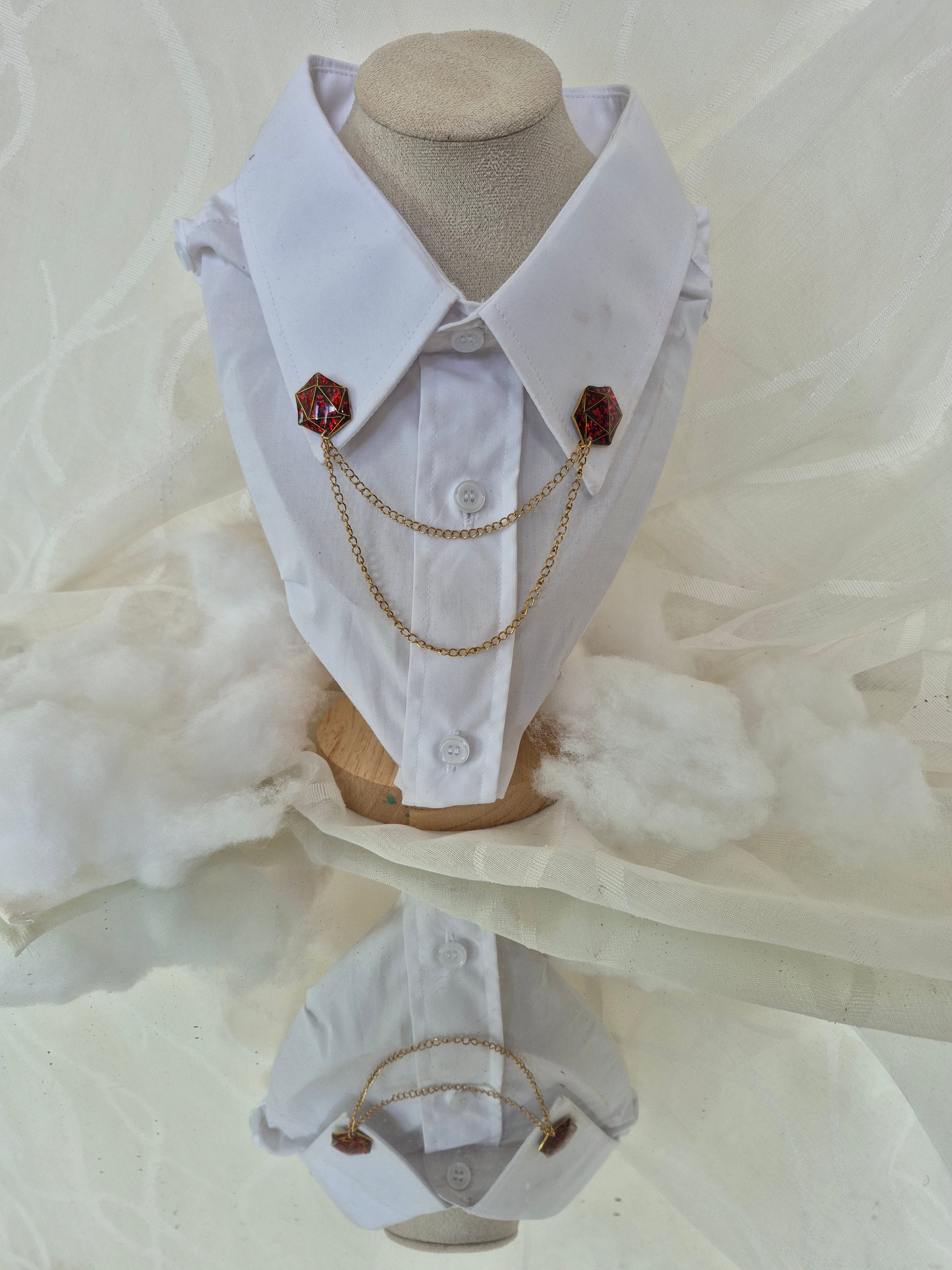 Collar pin - Crimson Night D20