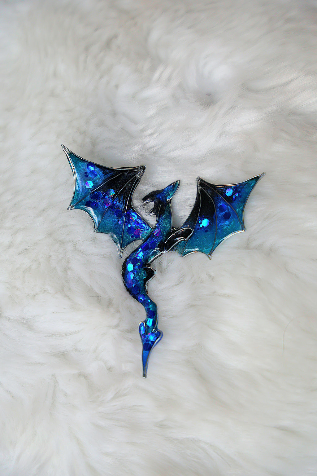 Mythical brooch- Sapphire Noxwyvern