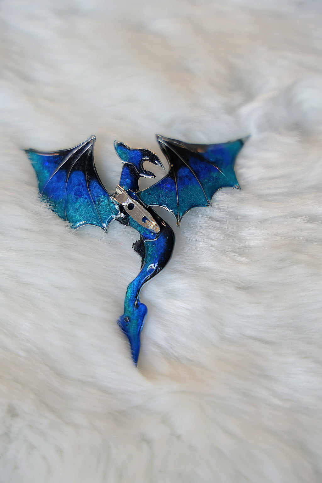 Mythical brooch- Sapphire Noxwyvern